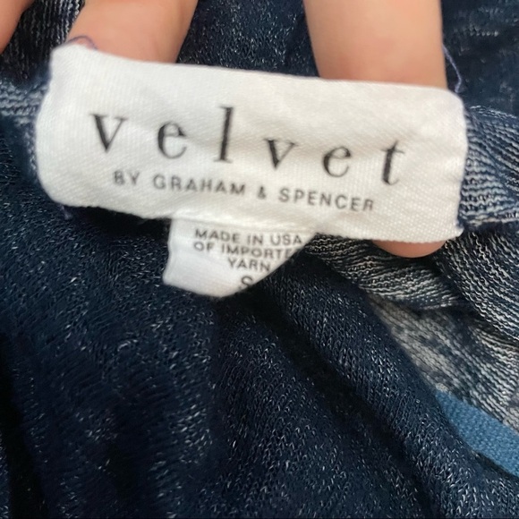 Velvet by Graham Spencer Cowl Neck Blue Knit Top Size Small - Picture 3 of 4